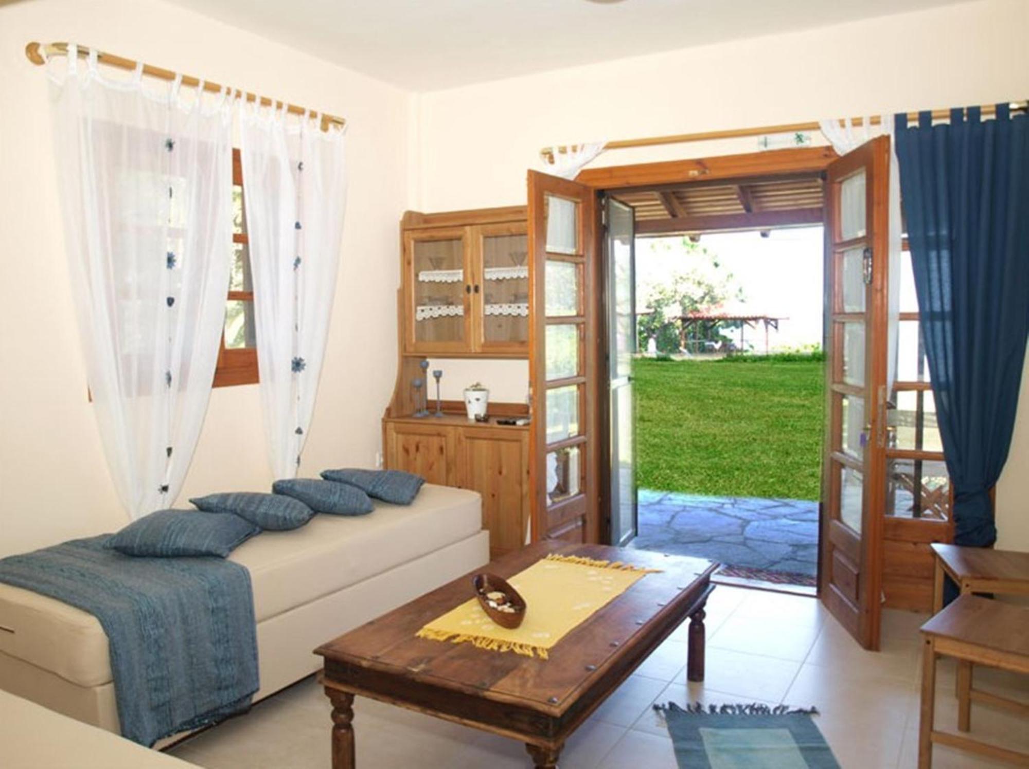 Filippos Resort By The Sea Vourvourou Exteriör bild