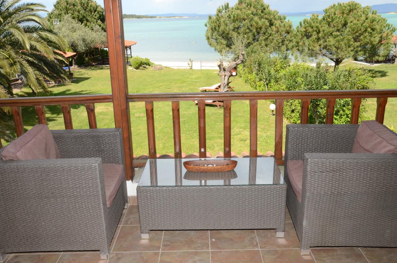 Filippos Resort By The Sea Vourvourou Exteriör bild