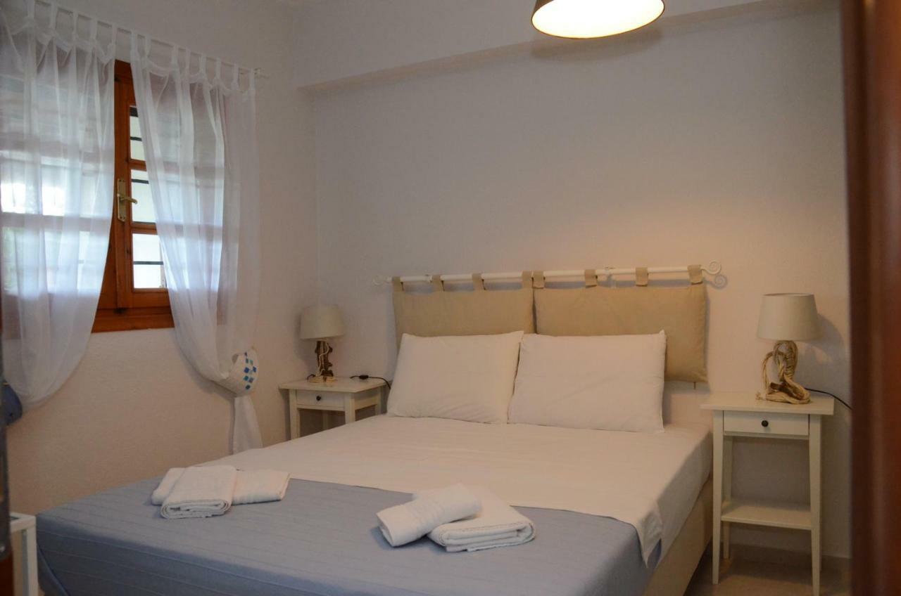 Filippos Resort By The Sea Vourvourou Exteriör bild