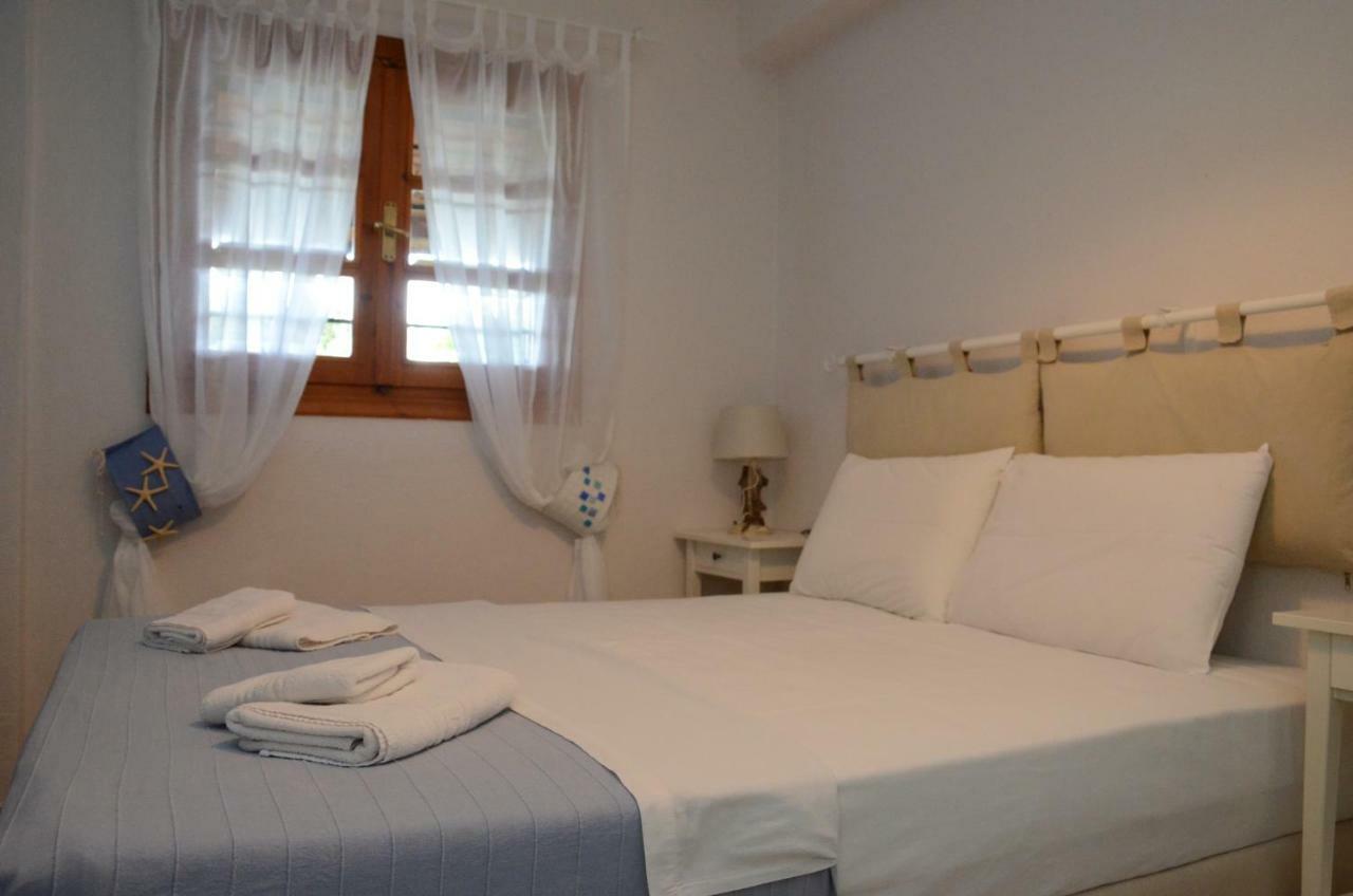 Filippos Resort By The Sea Vourvourou Exteriör bild